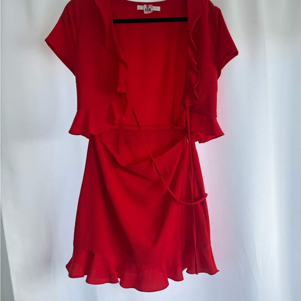 Chic Scarlet Ruffle Mini Dress